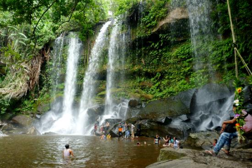 Discovery of Angkor Empire and Phnom Kulen National Park With 150$ per person only