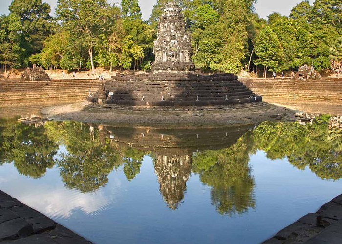 2. Neak Pean temple