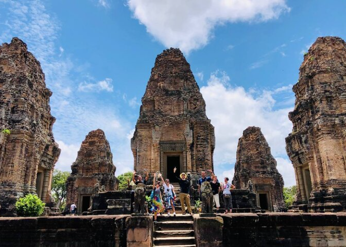 5. Est Mebon Temple