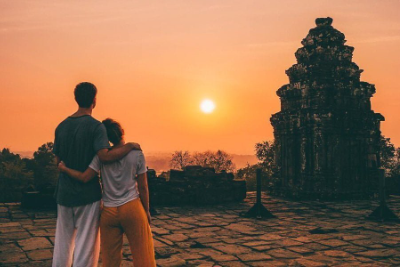 Siem Reap: Angkor Sunset Bike & Boat Tour